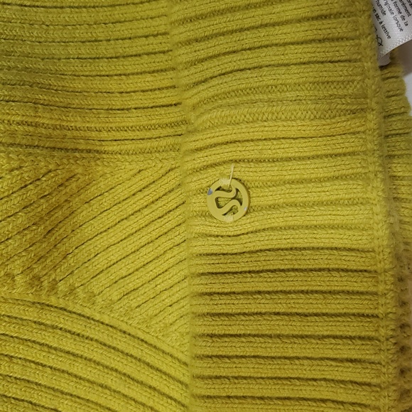 Lululemon Crazy Cozy Beanie, Yellow Serpentine main image 6